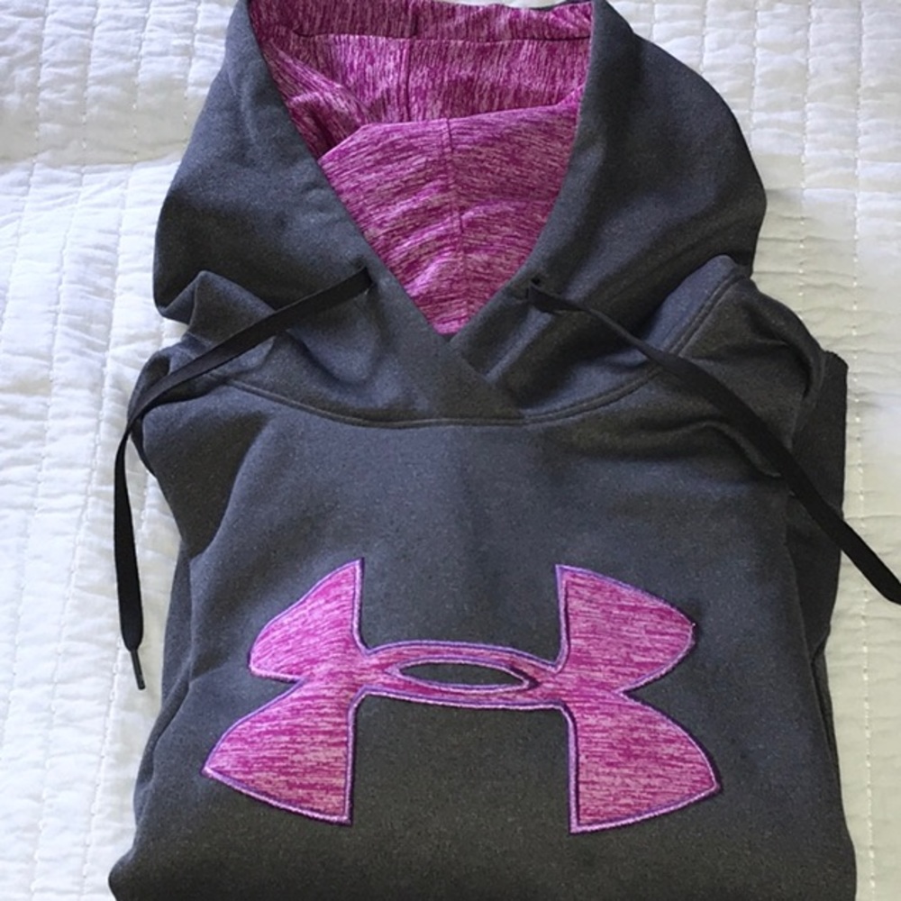 Under Armour women’s hoodie